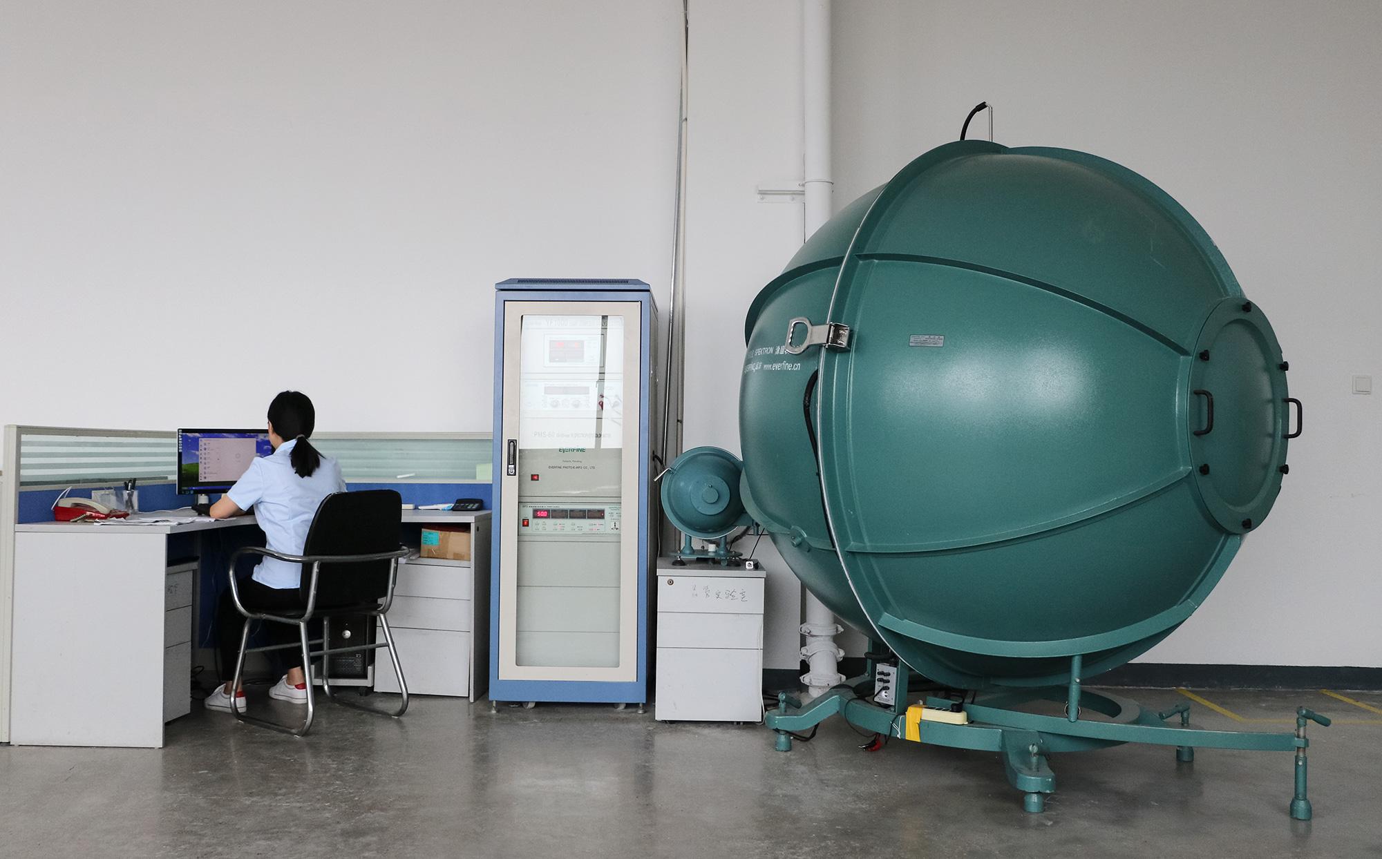 LED lighting R&D laboratory with measurement equipment and an integrating sphere